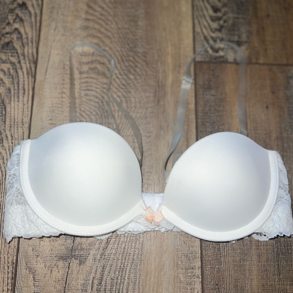 White Lace Strapless Bra